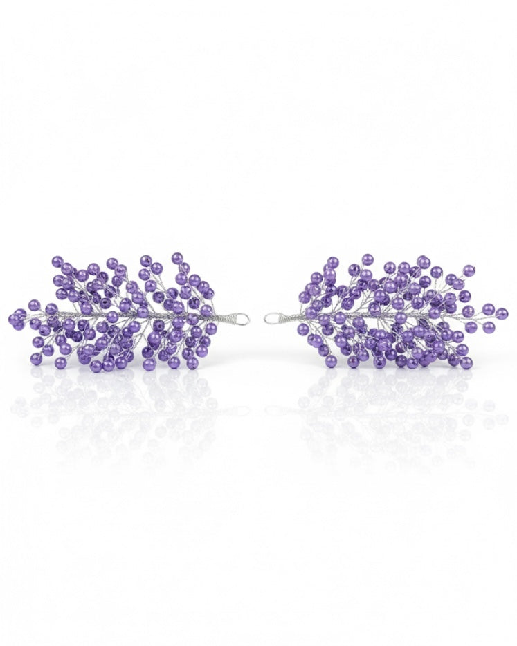 غطاء رأس مزين بأحجار ملونة