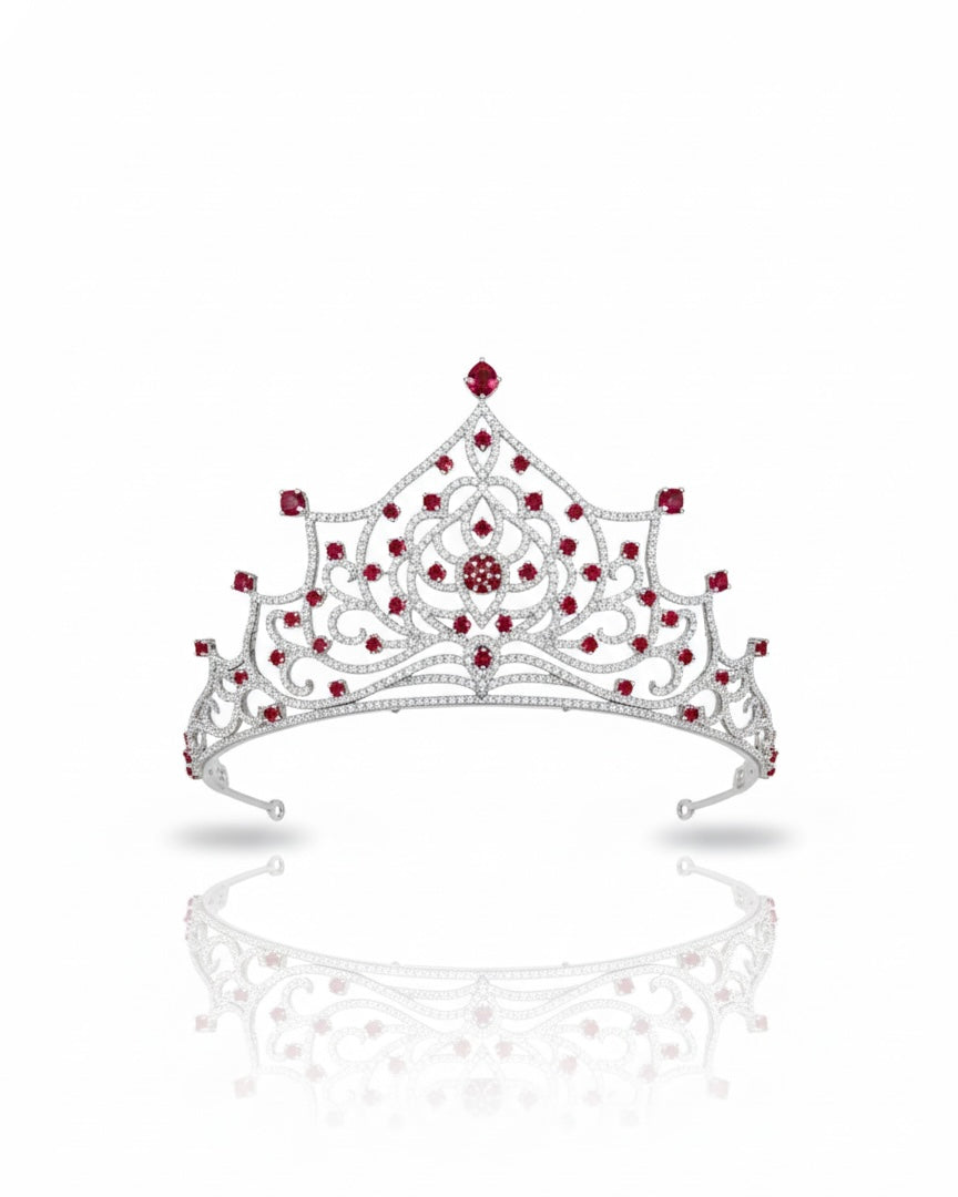 تاج من الزركون والكريستال