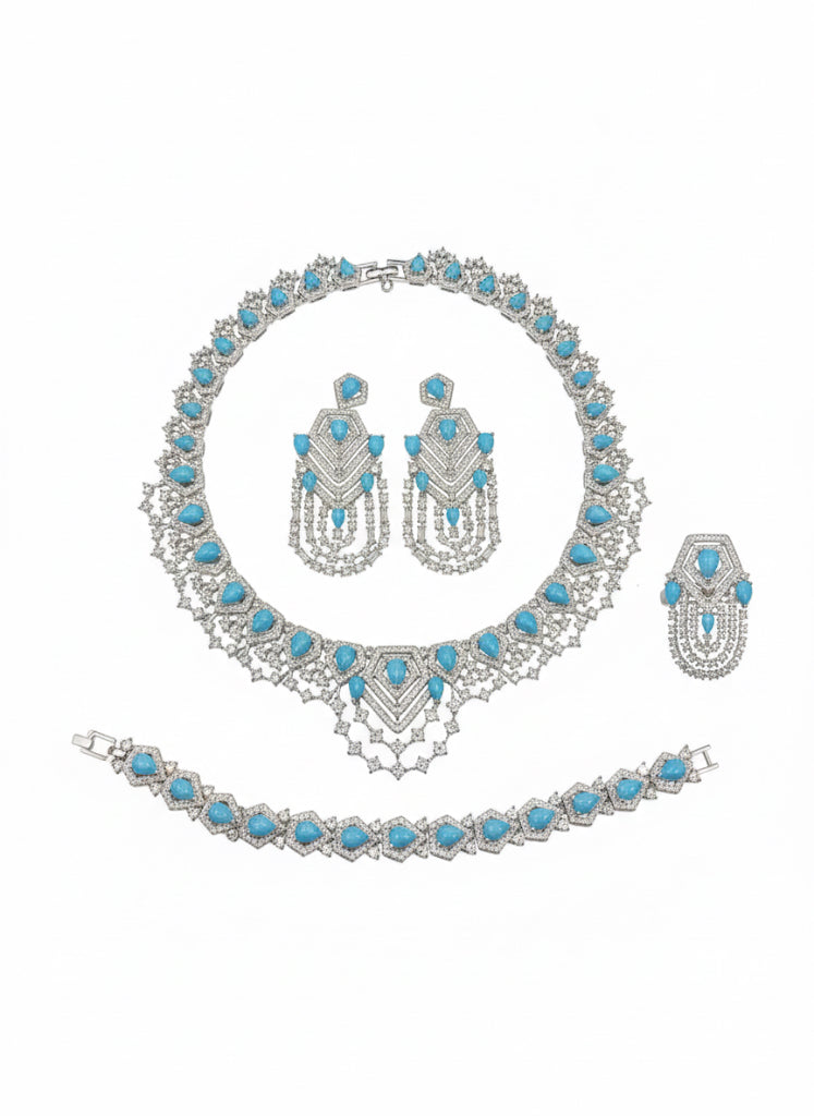 مرصع بأحجار الزركون والبيريدوت