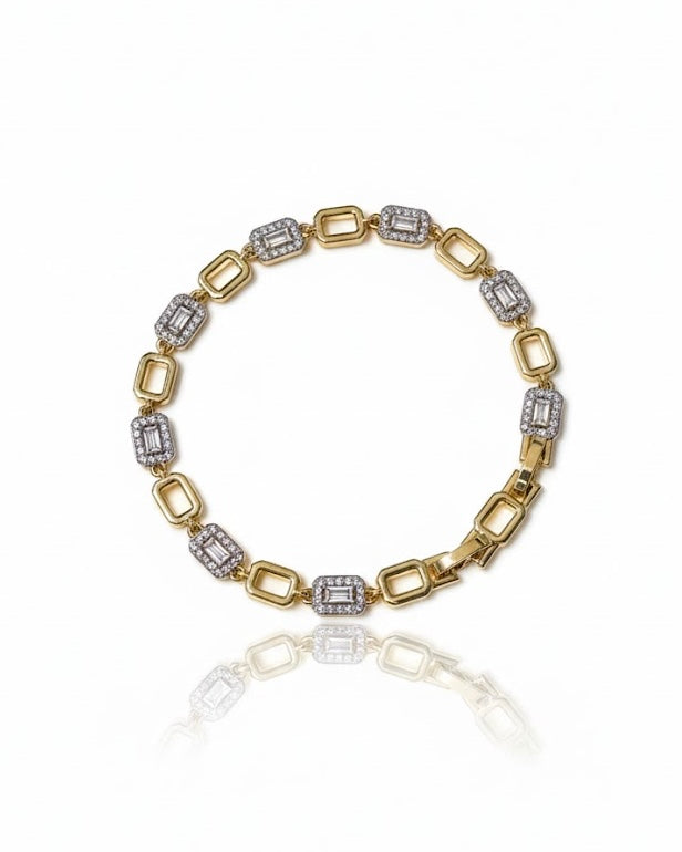 سوار مرصع بالزركون