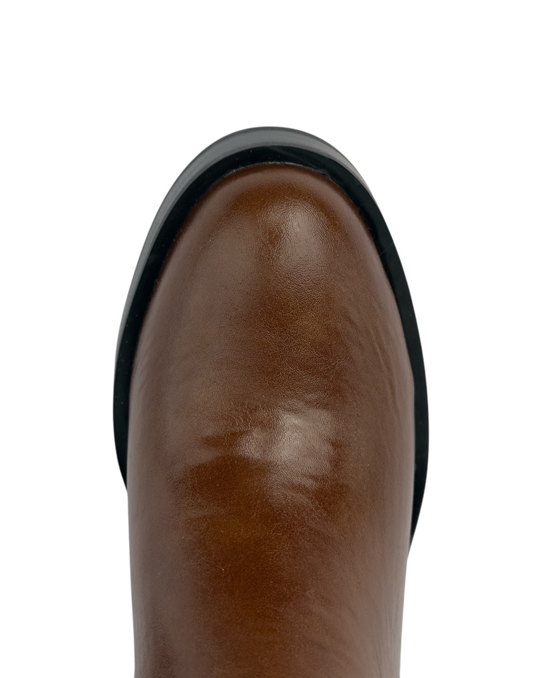 حذاء بكعب عريض من الجلد مع جزء جانبي قابل للتمدد