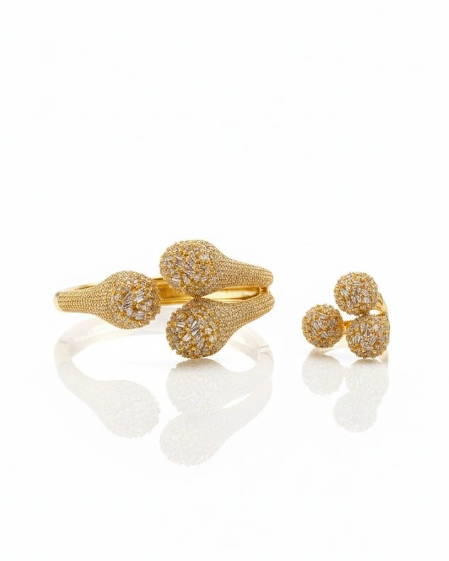 طقم أساور وخواتم متنوعة مرصعة بأحجار الزركون الملونة