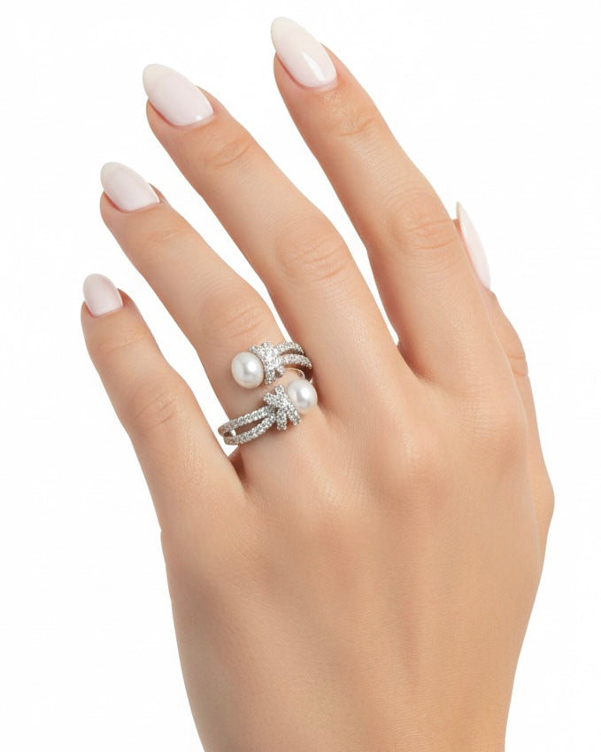 خاتم مرصع بالزركون واللؤلؤ