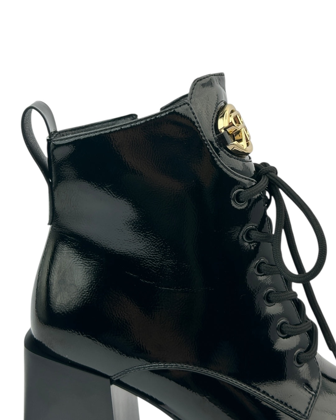 حذاء جلدي برباط ومقدمة مربعة