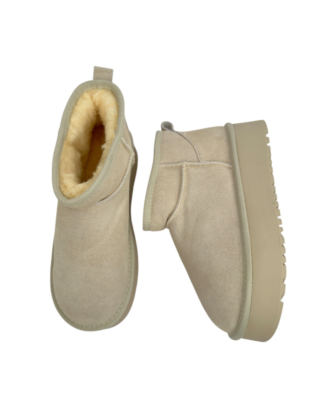 حذاء مبطن بلوحة علوية منتفخة قابلة للإزالة