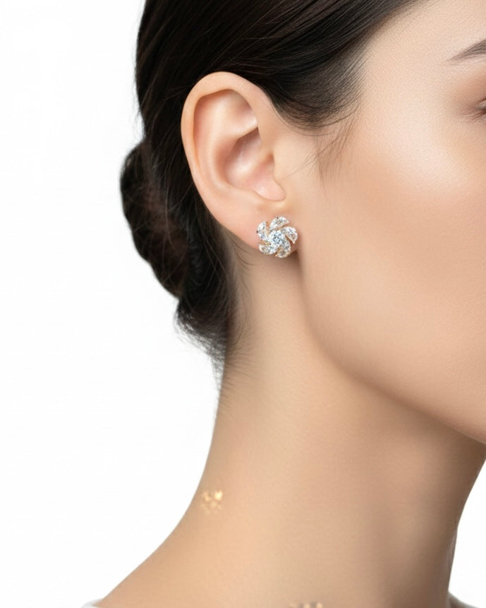 أقراط مرصعة بالزركون