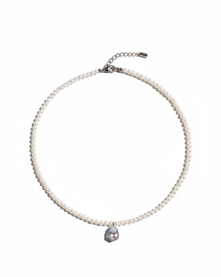 عقد من اللؤلؤ