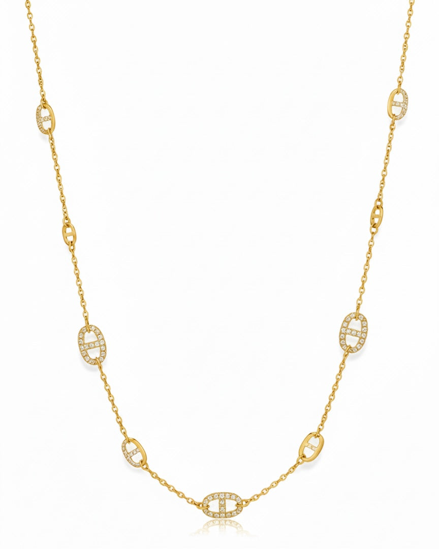 طقم عقد وأقراط