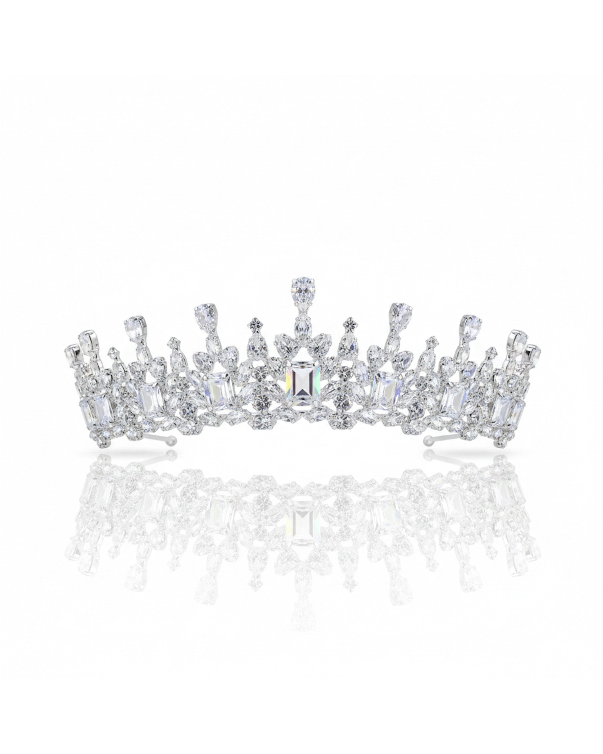 تاج مرصع بالزركون والكريستال