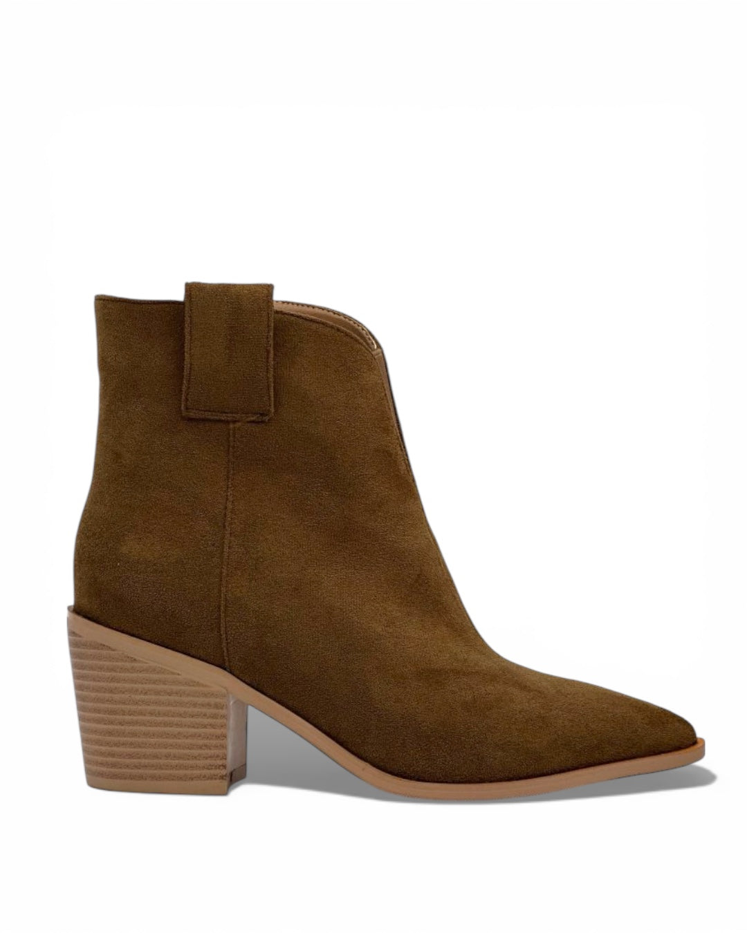 بوت قصير من الجلد المدبوغ