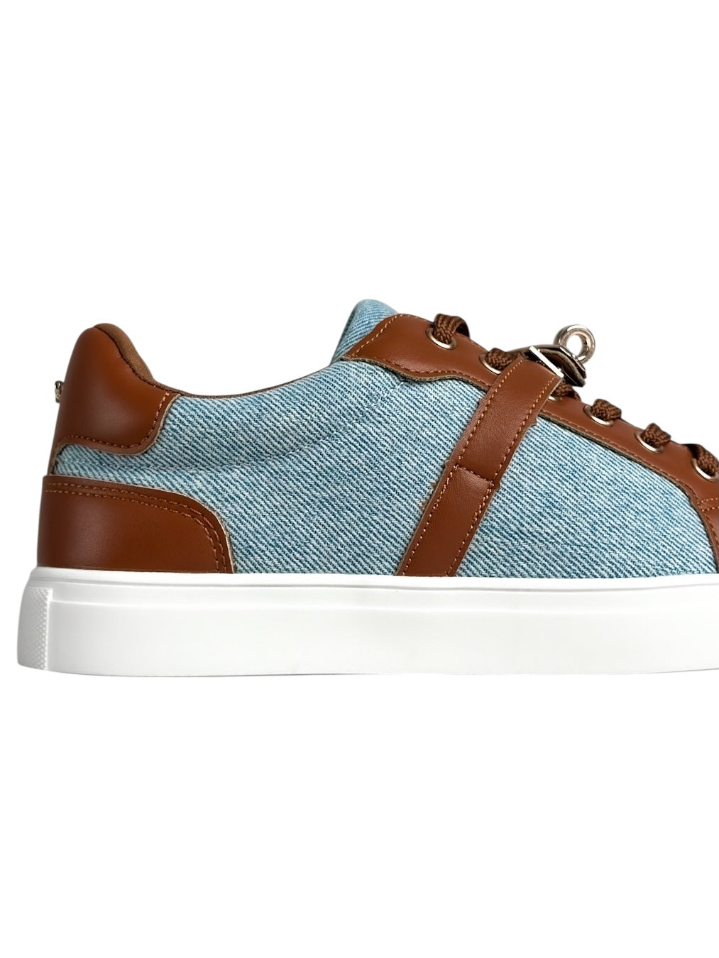 أحذية رياضية جينز كاجوال