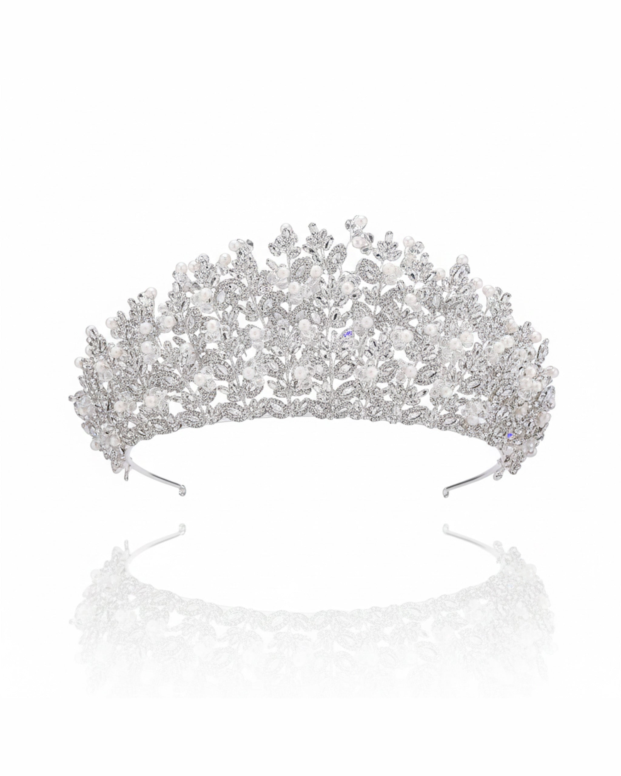 تاج من الزركون والكريستال