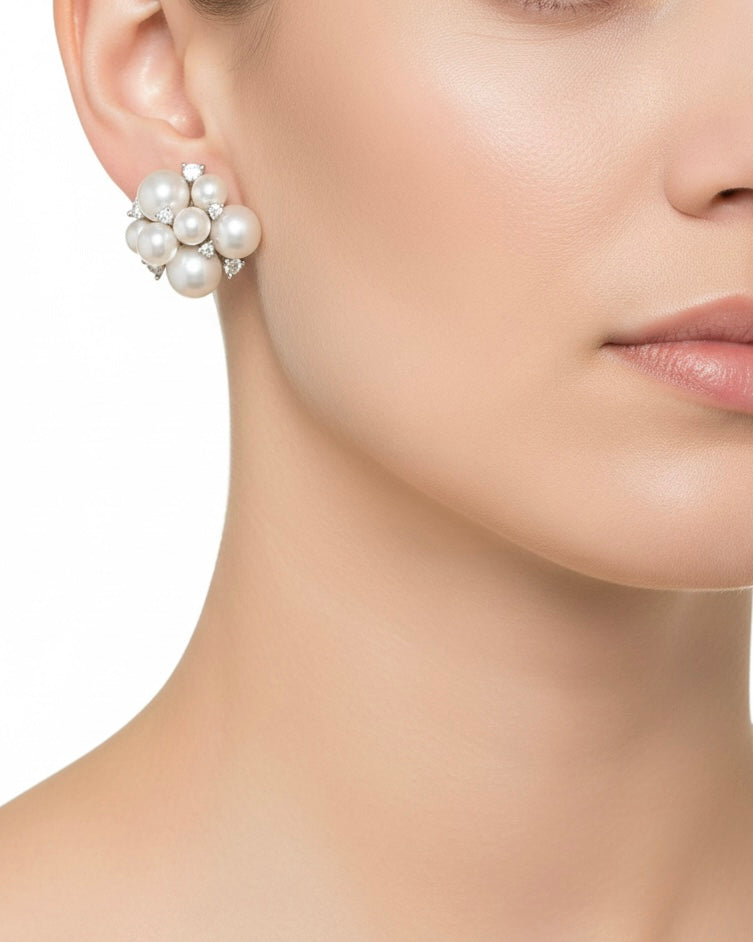 أقراط مرصعة بالزركون واللؤلؤ