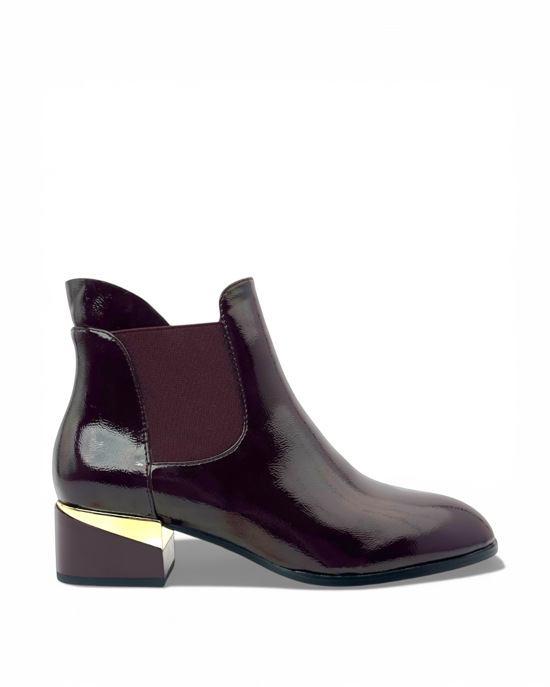 حذاء تشيلسي من الجلد اللامع بكعب منخفض