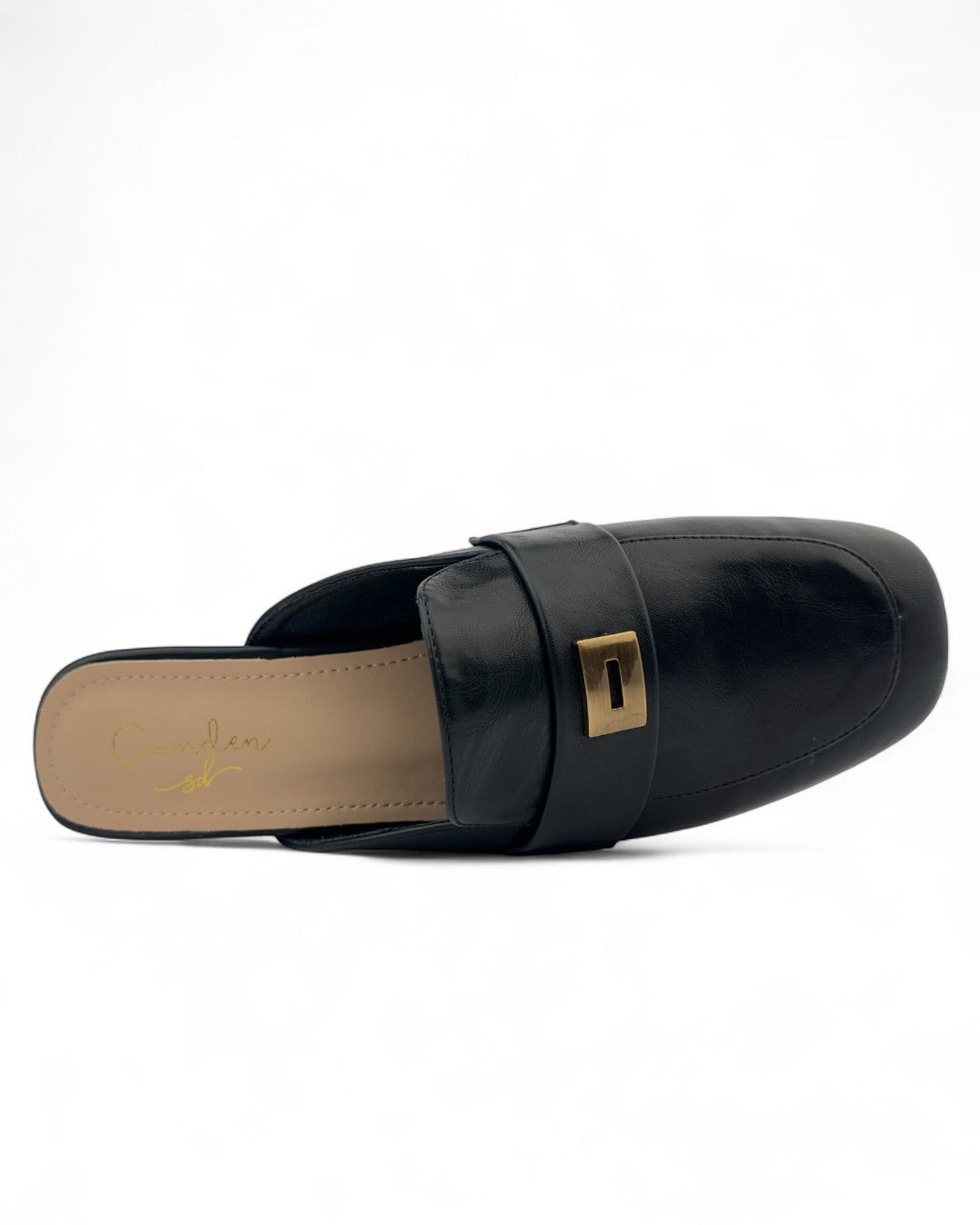 حذاء بدون كعب بكعب عريض وإبزيم ذهبي