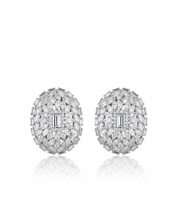 أقراط مرصعة بالزركون