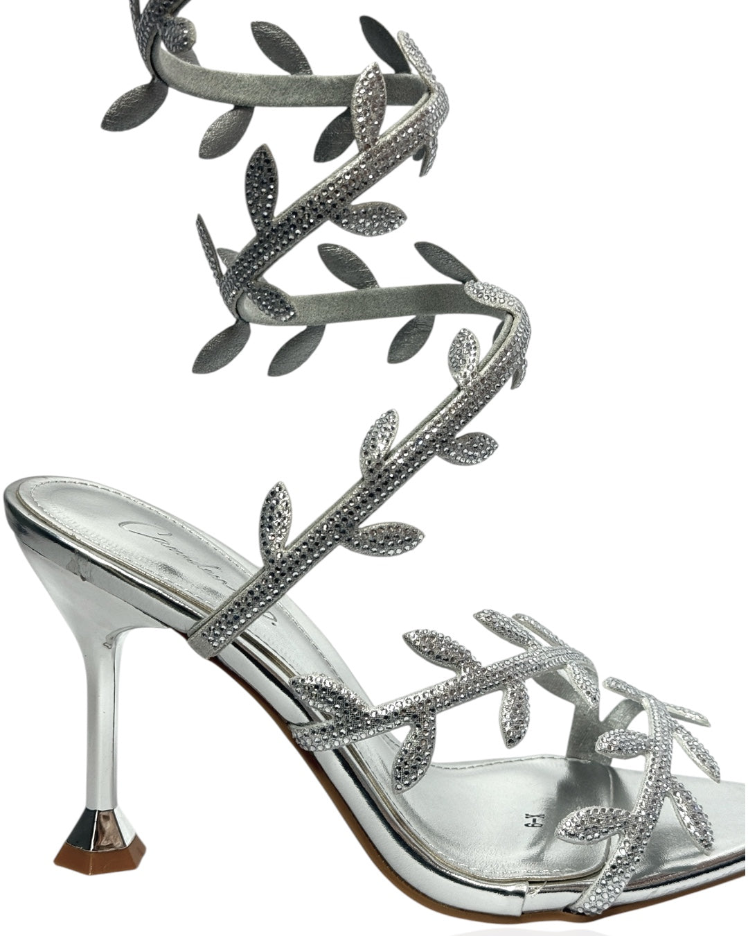 Sandal with sparkling stones