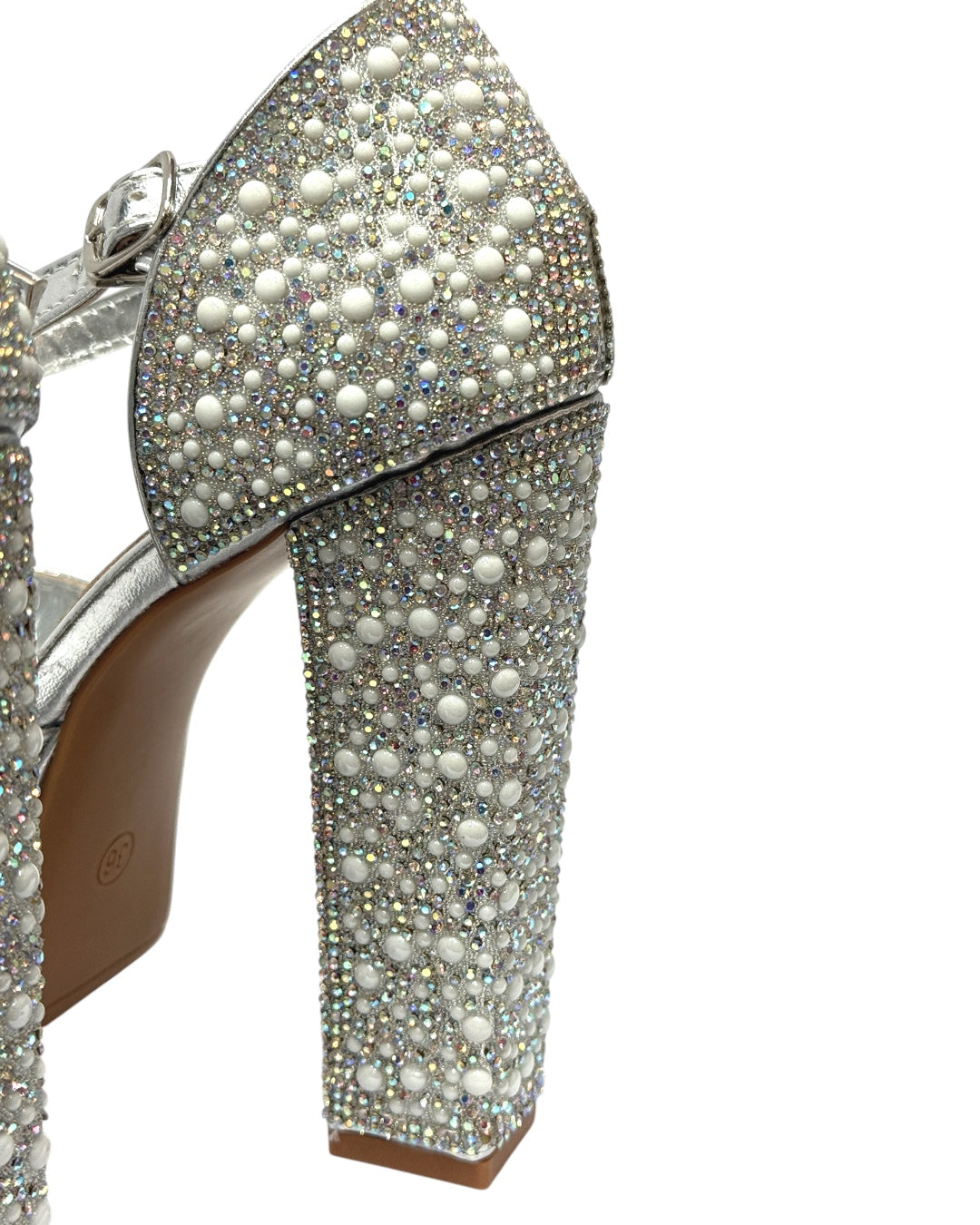 Bridal sandals embellished with sparkling stones