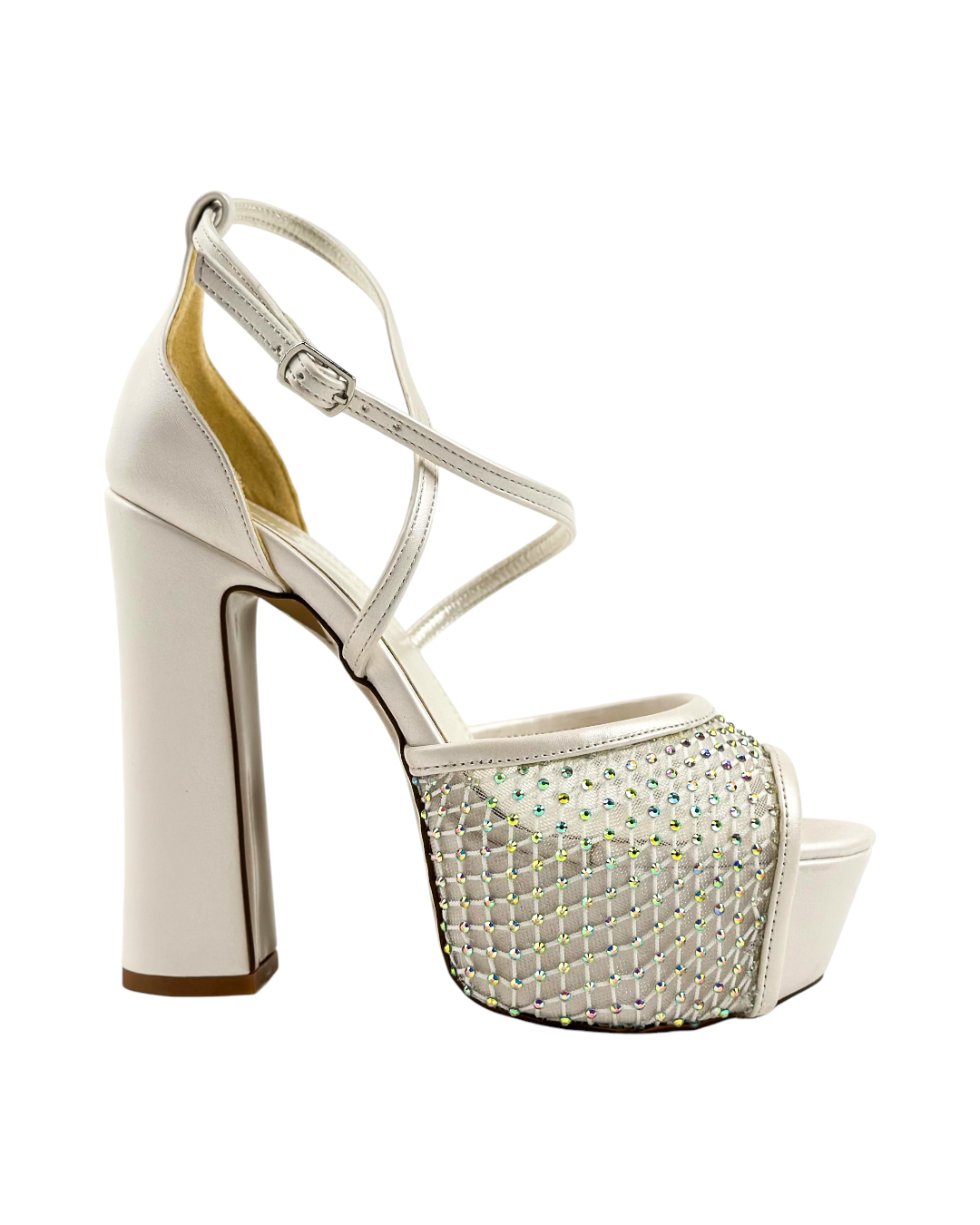 صنادل زفاف لامعة