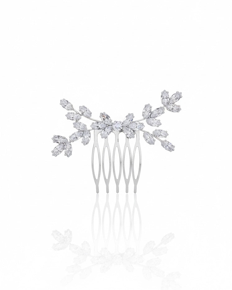 غطاء رأس مرصع بأحجار الزركون