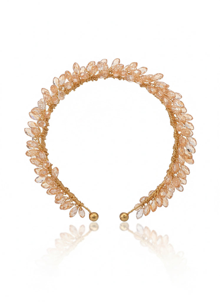 غطاء رأس مرصع بأحجار كريستالية شفافة