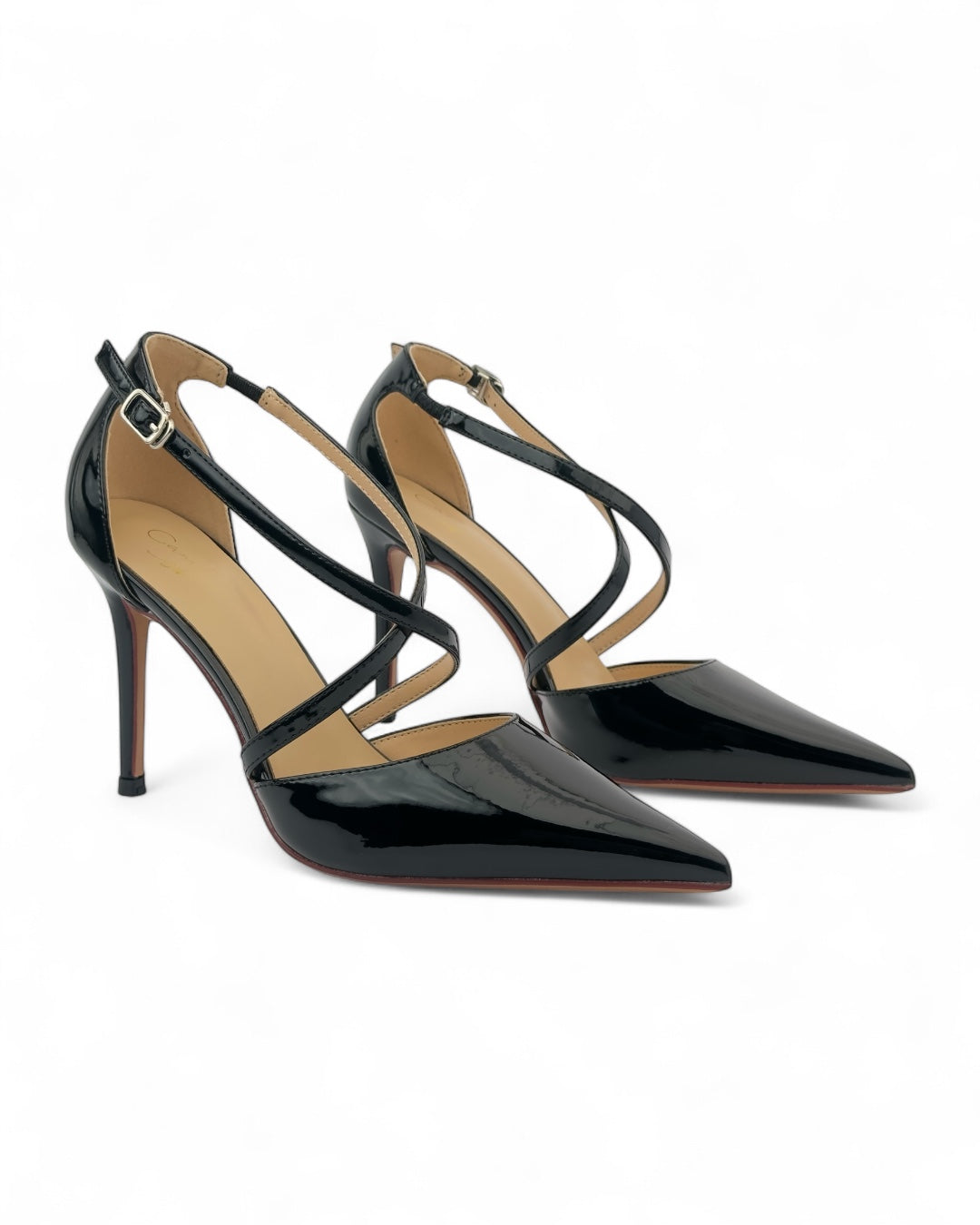 كعب أحمر بحزام كروس