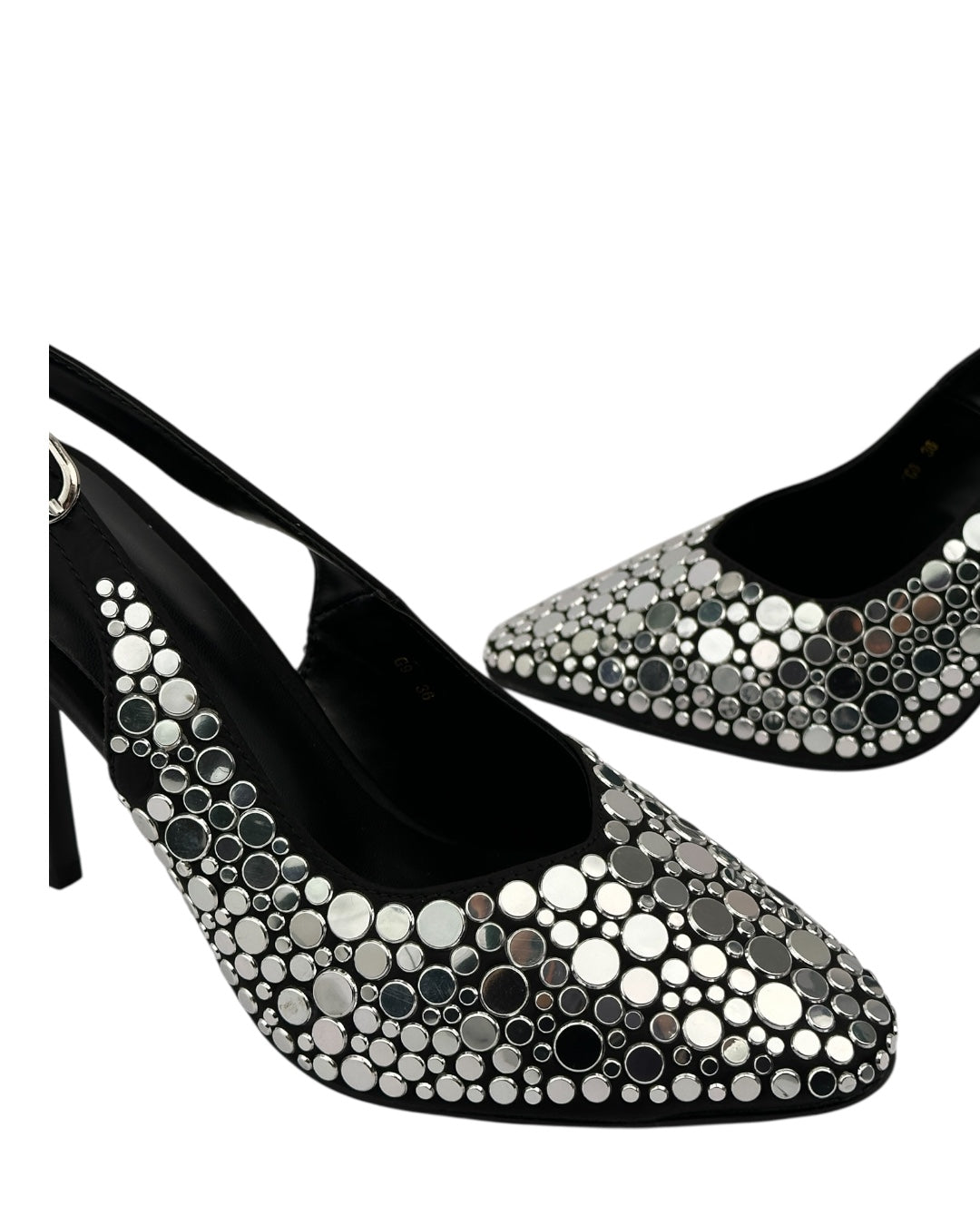 Hills glossy black