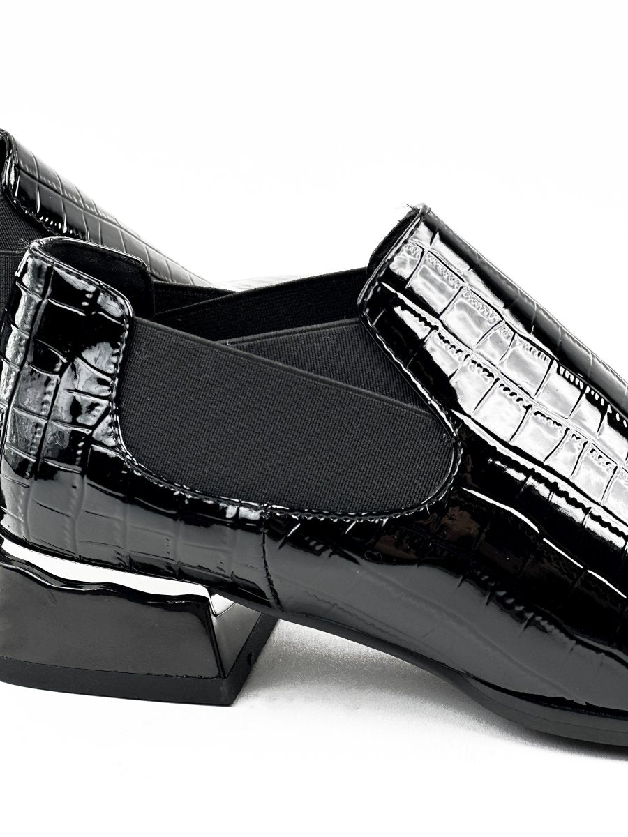 جلد أسود لامع Topsiders