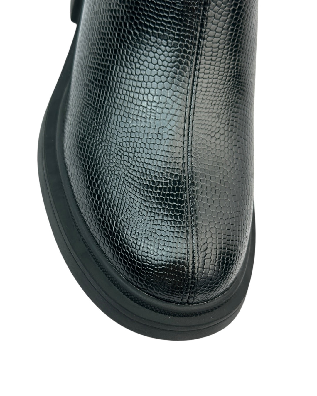 حذاء بنقشة جلد الثعبان بكعب عريض