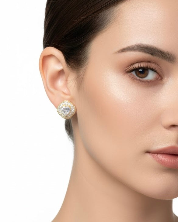 أقراط مرصعة بالزركون