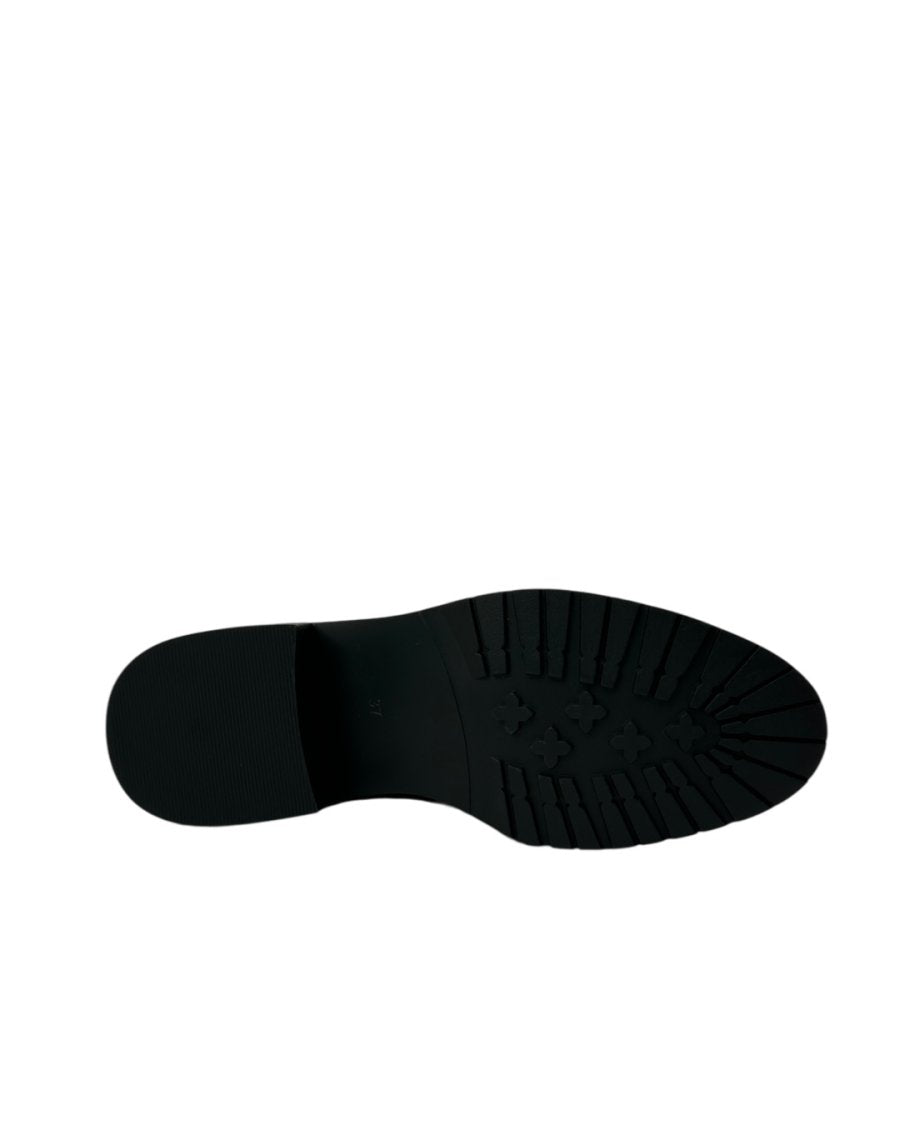 حذاء كاحل من جلد التمساح مزود بسحاب ومطاط