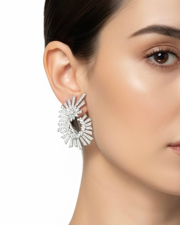 أقراط مرصعة بالزركون