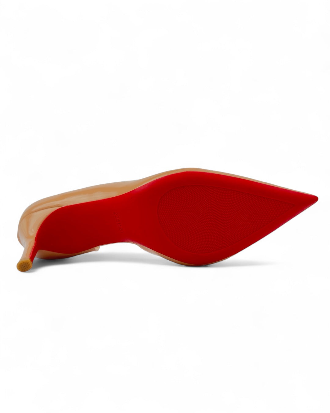 كعب عالي أحمر شفاه بنعل أحمر