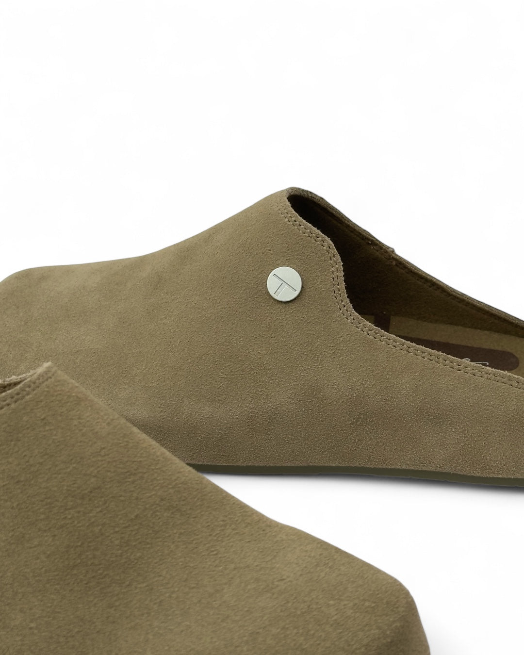 سليبر كلاسيكي يتمتع بالشمواه الهجومية