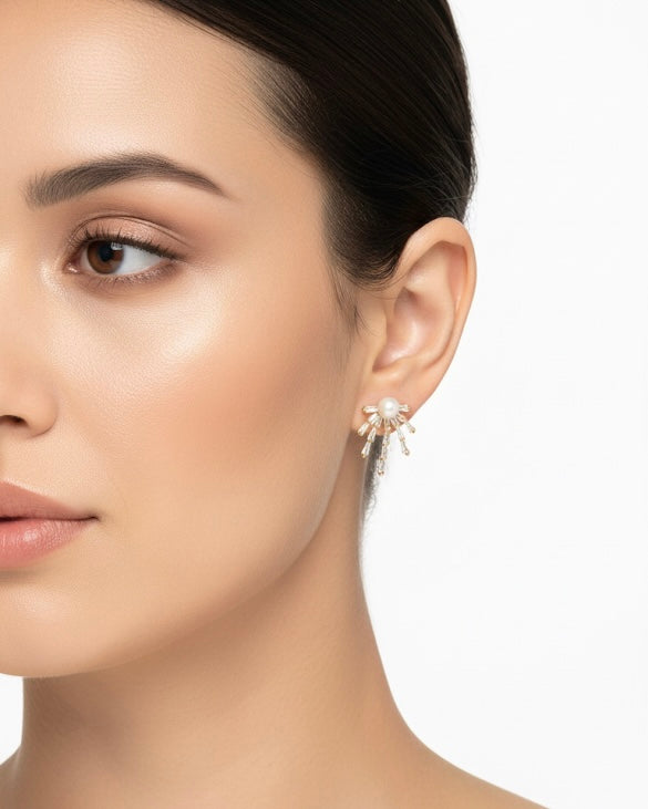 أقراط مرصعة بالزركون واللؤلؤ