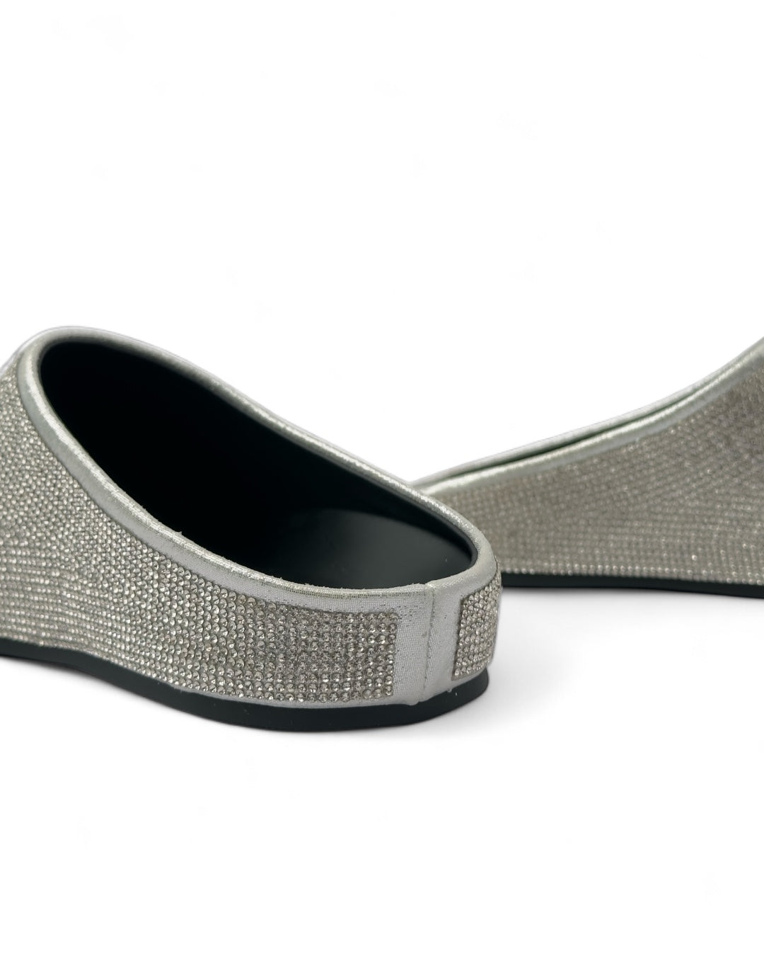 ليبر كامدن مرصع بكريستال