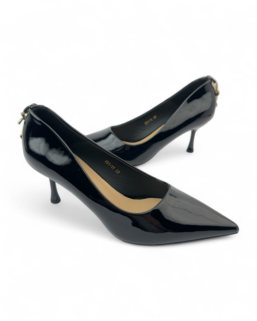 كعب وسط سان لوران جلد