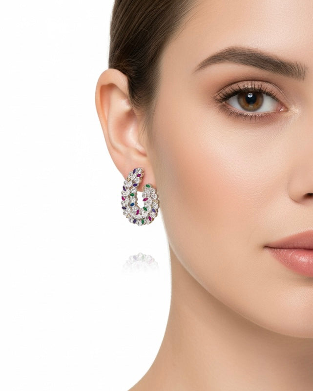 أقراط مرصعة بأحجار الزركون الملونة