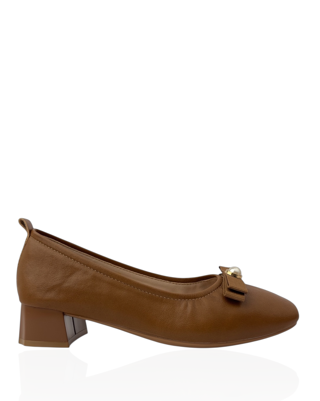 باليرينا بكعب قصير مع وصلة