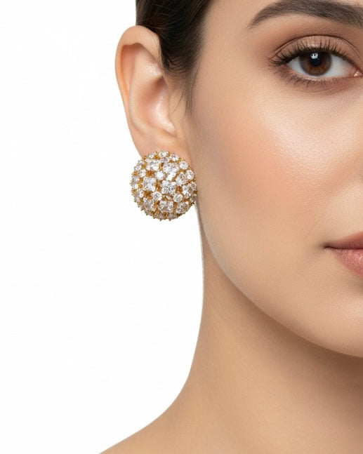 أقراط مرصعة بالزركون