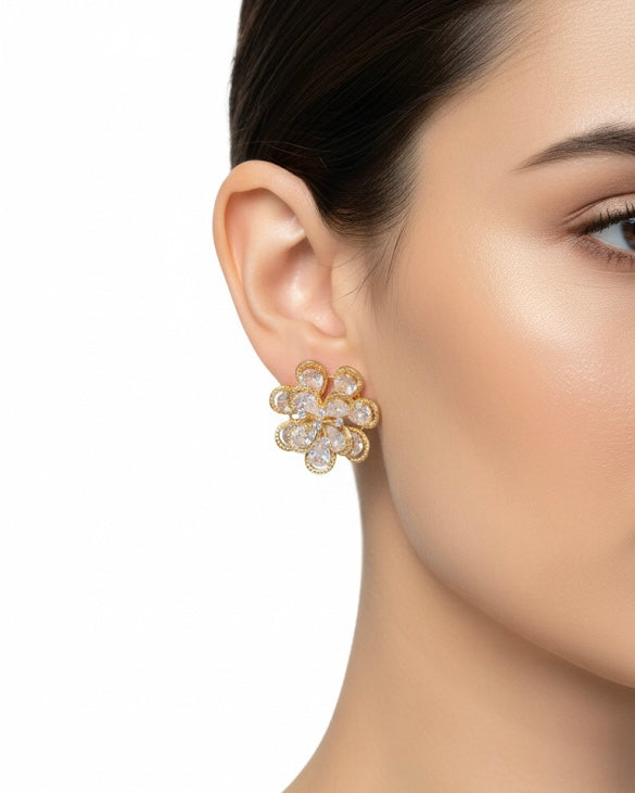 أقراط مرصعة بالزركون