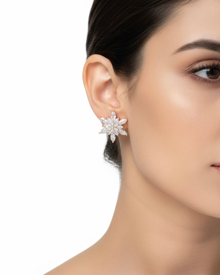 أقراط مرصعة بالزركون