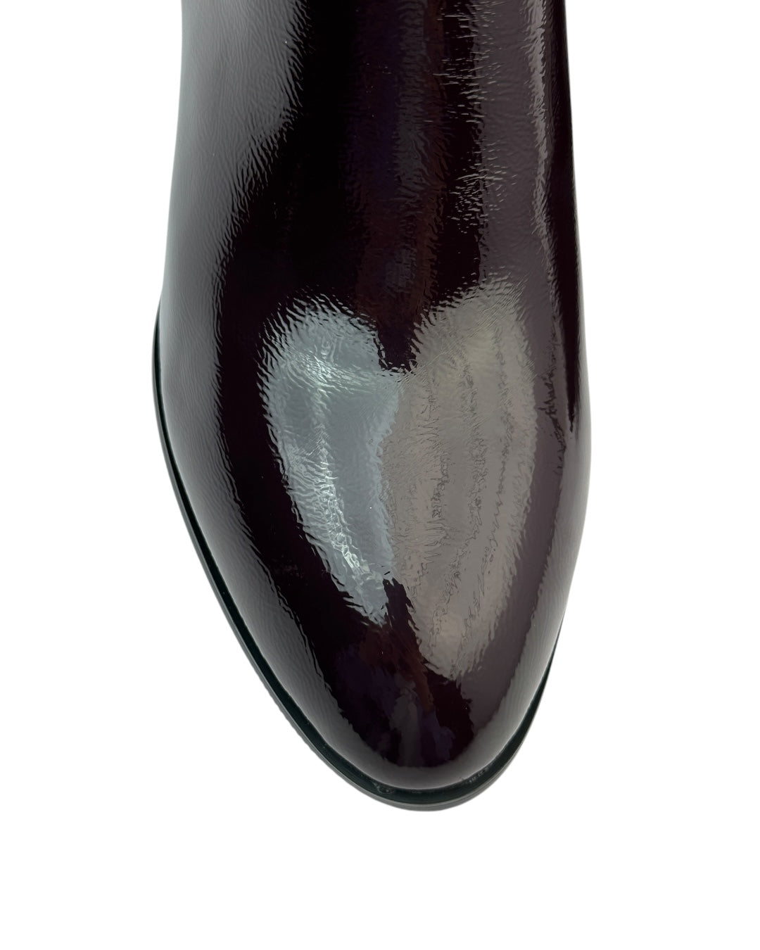 حذاء تشيلسي من الجلد اللامع بكعب منخفض