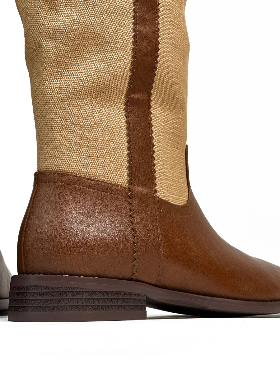 أحذية متوسطة الطول