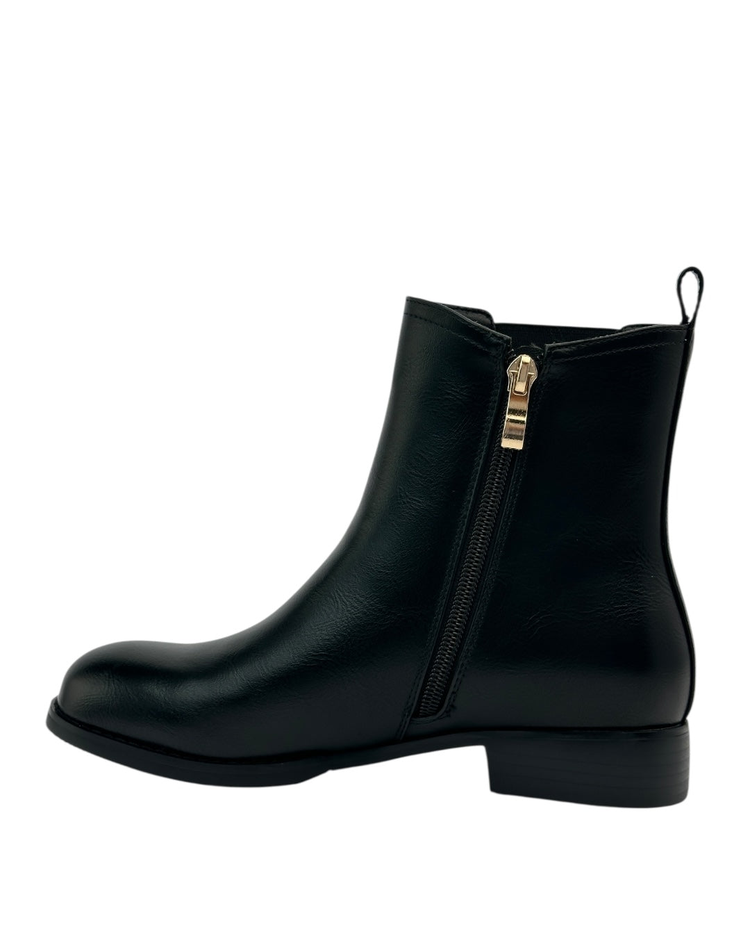 حذاء جلدي مزود بنسيج جانبي مطاطي