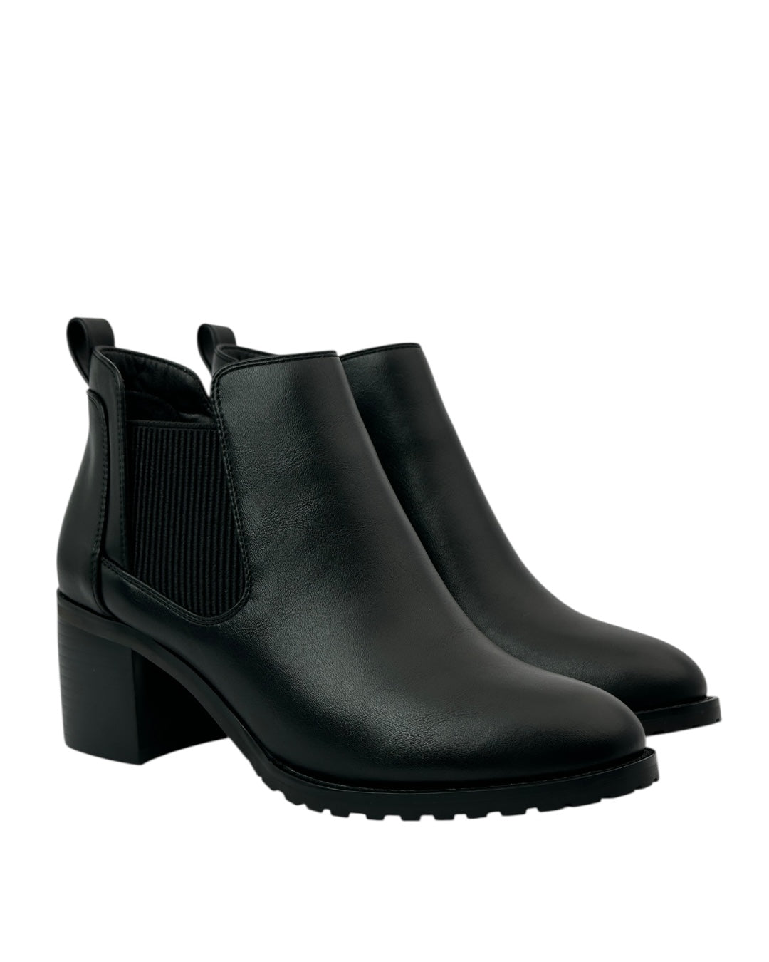 حذاء تشيلسي بكعب عريض