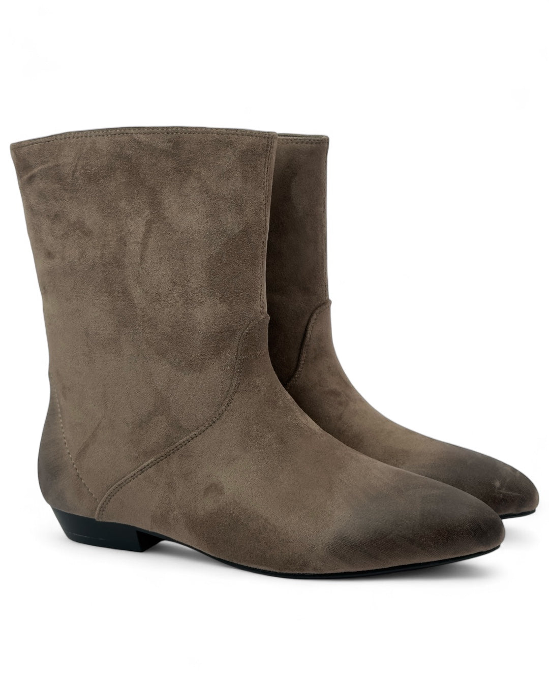 Suede pointed-toe flat boot