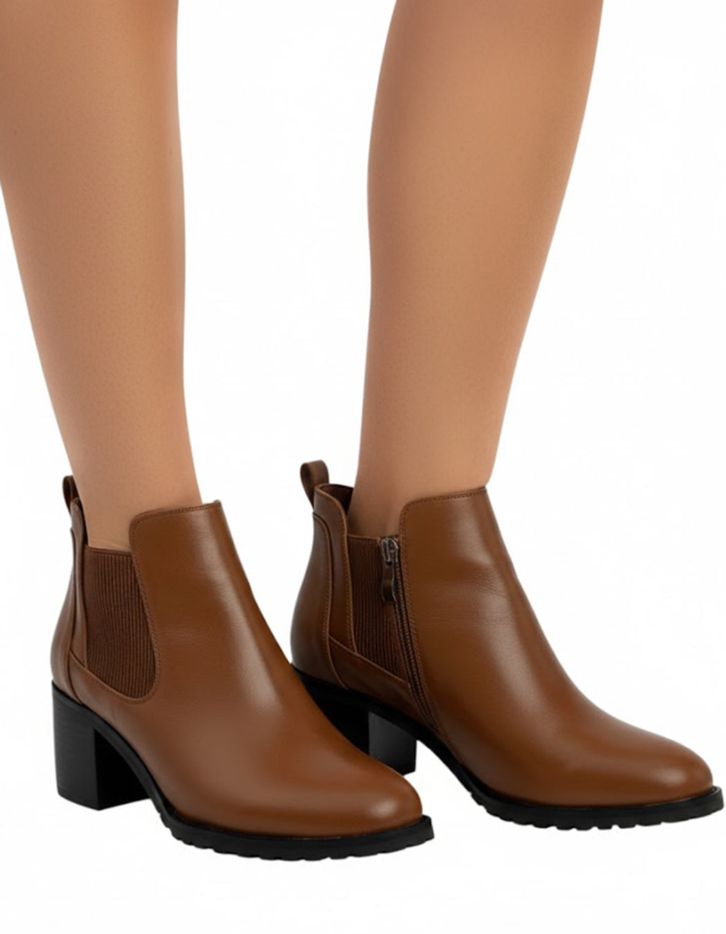 حذاء تشيلسي بكعب عريض