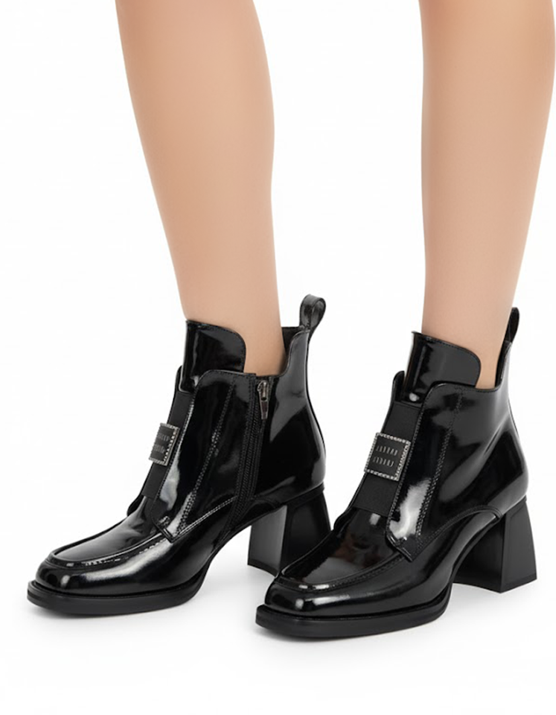 حذاء بكعب عريض وسحاب جانبي